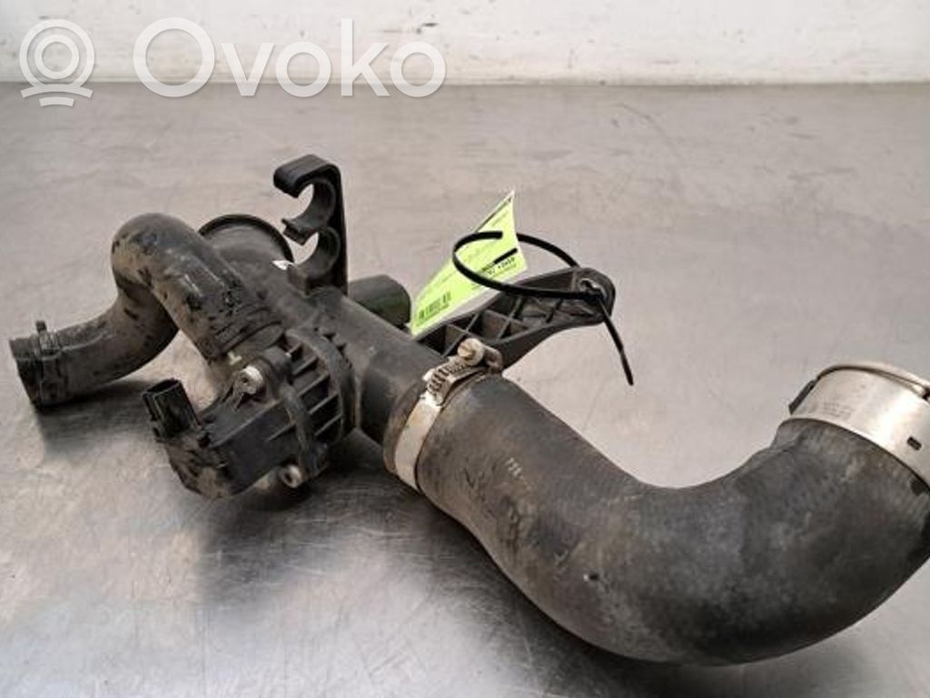 Land Rover Discovery Sport Intercooler hose/pipe 