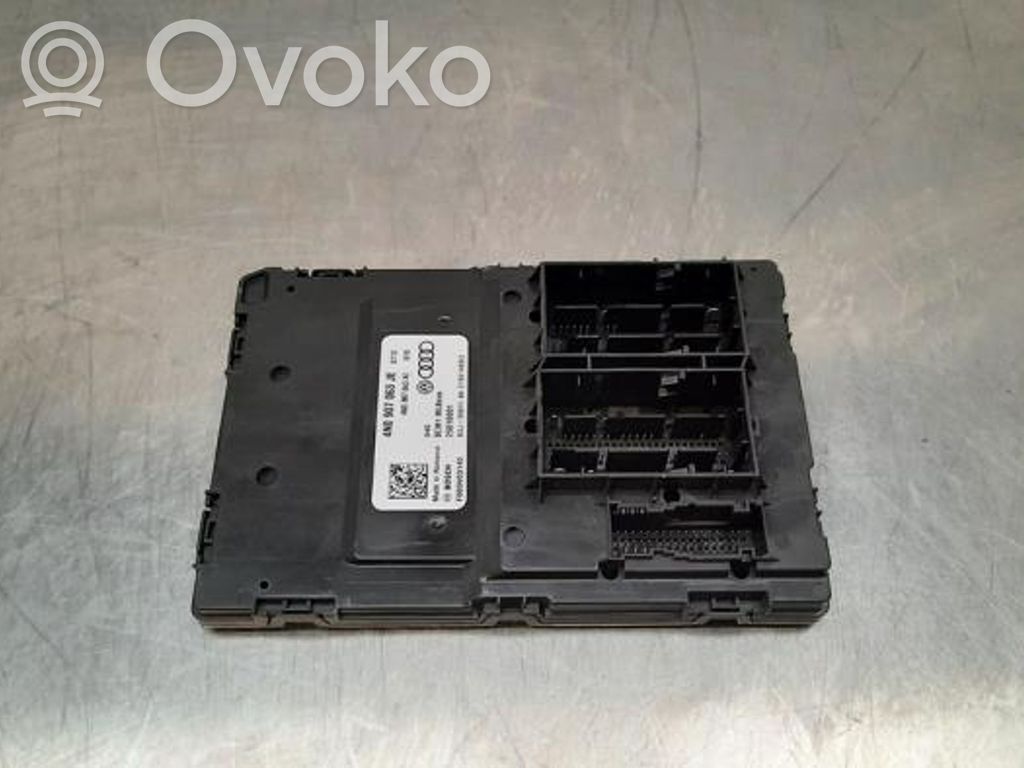 Audi RS6 C8 Module de contrôle carrosserie centrale 