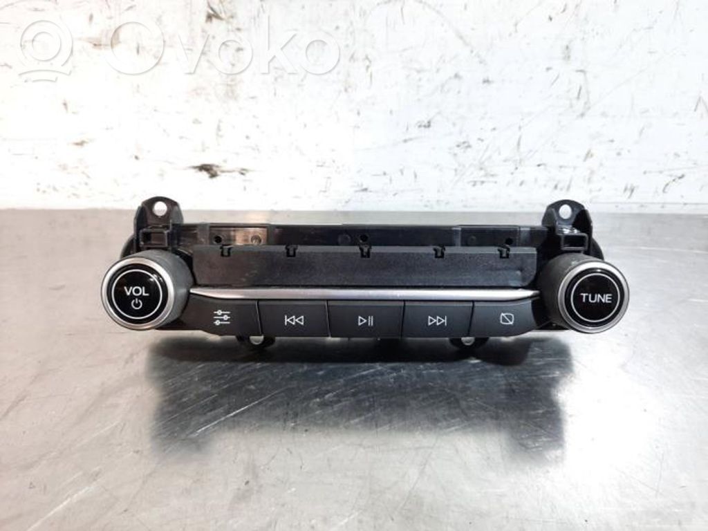 Ford Puma Unidad central de control multimedia 