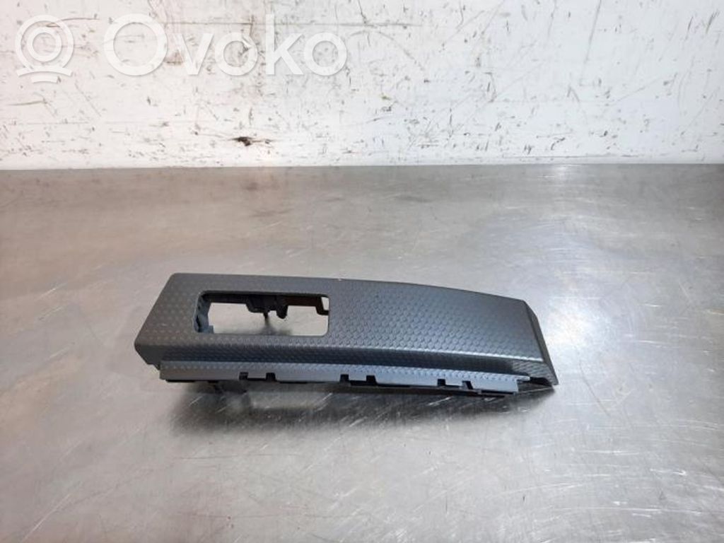 Audi A1 Kita panelės detalė 
