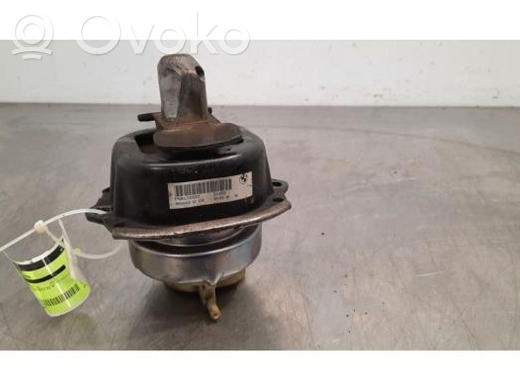 Engine mount bracket   6853106,22116853106,22116853106