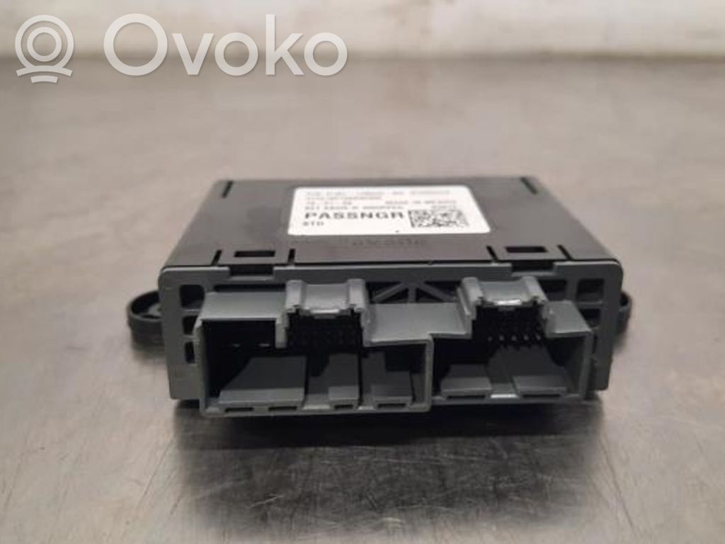 Ford Fiesta Door central lock control unit/module 