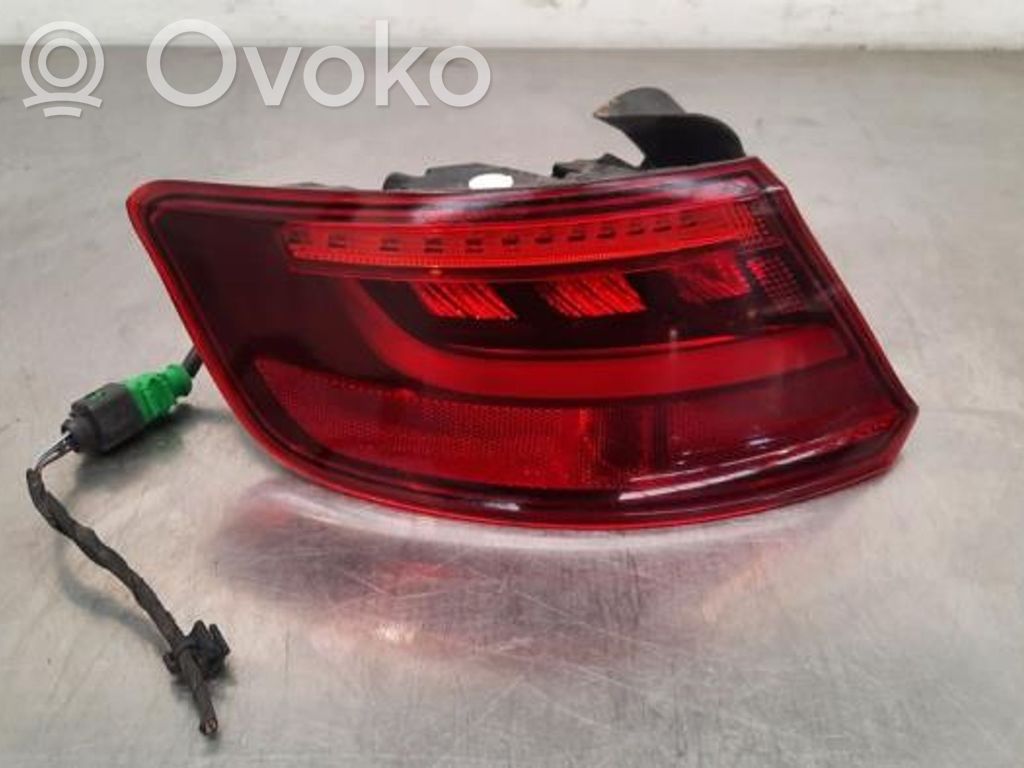 Takavalot   8V4945095D,8V4945095D