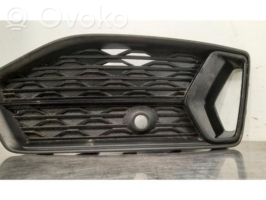 Audi A6 S6 C8 4K Mascherina inferiore del paraurti anteriore 