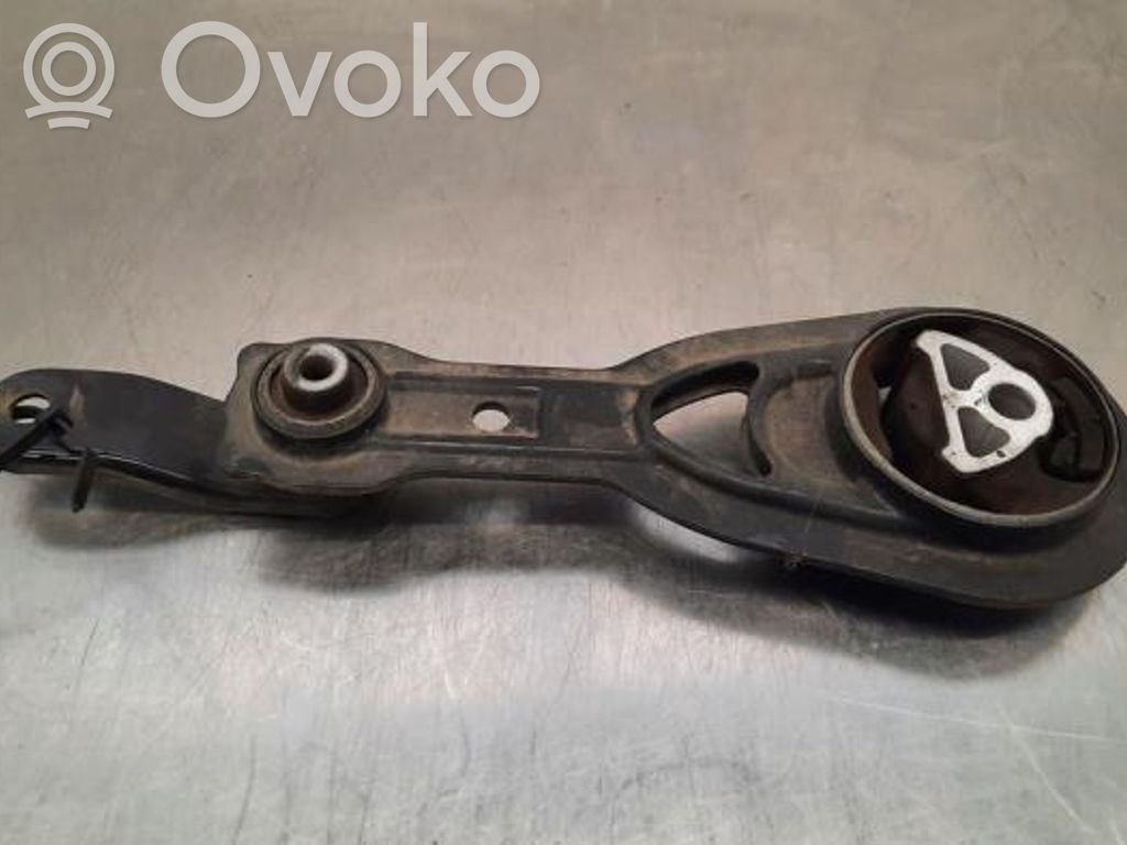 Seat Arona Gearbox mounting bracket 