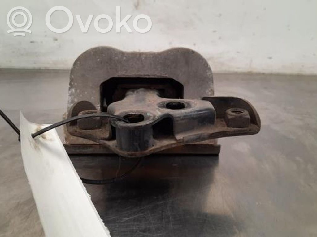 Ford Transit Gearbox mounting bracket 