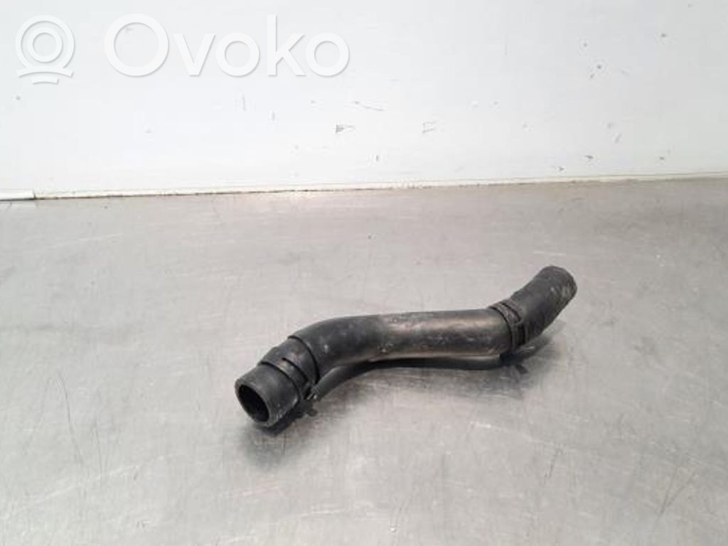 Porsche Taycan 9J1 Conductă/furtun lichid de răcire motor 