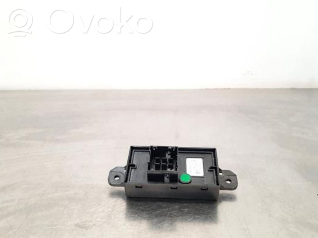 Citroen DS7 Crossback Antenna control unit 