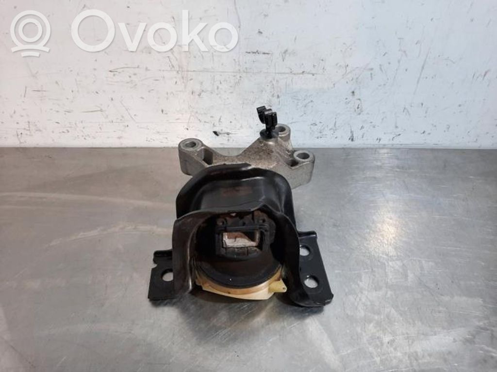 Engine mount bracket   112849985R,112849985R
