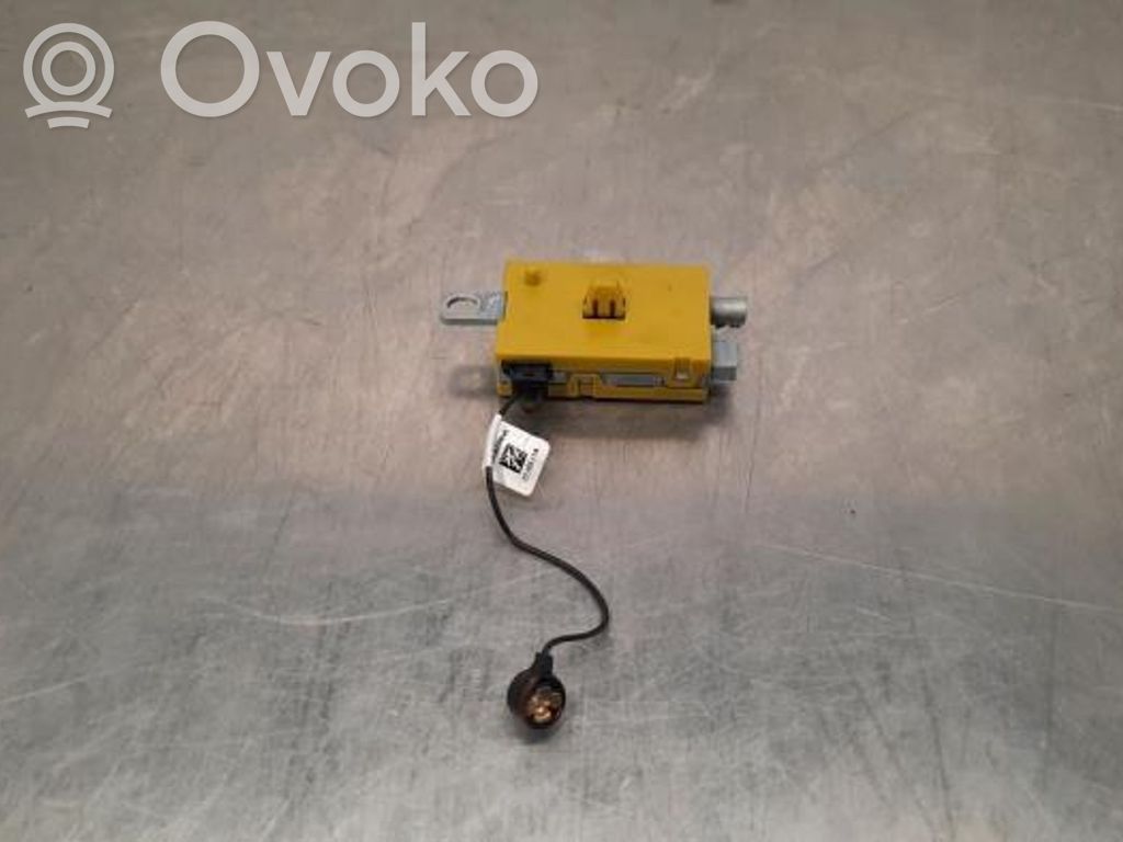 Land Rover Discovery 4 - LR4 Wzmacniacz anteny