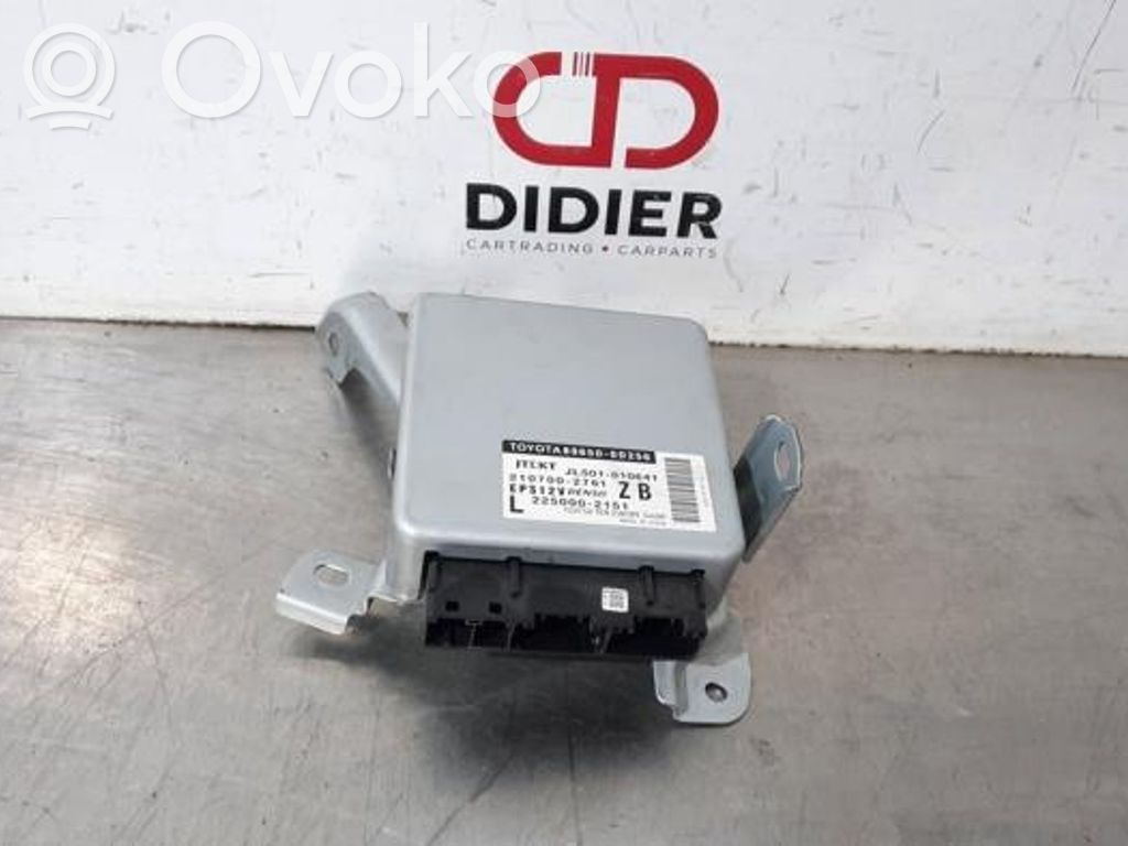 Ohjaustehostimen ohjainlaite/moduuli   896500D256