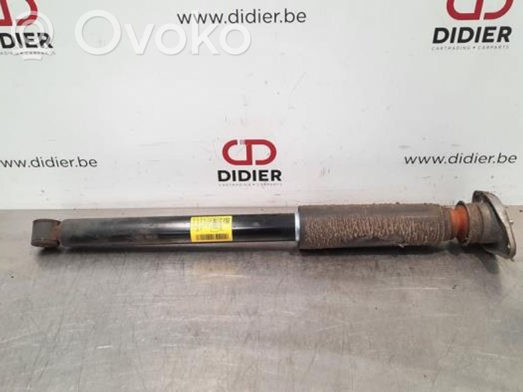Opel Karl Takaiskunvaimennin 