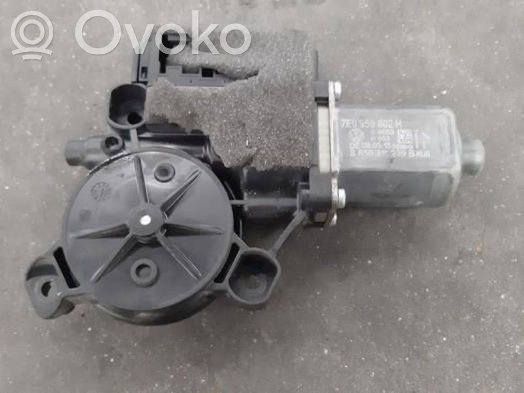 Volkswagen Transporter - Caravelle T6 Motor macara geam ușă spate 