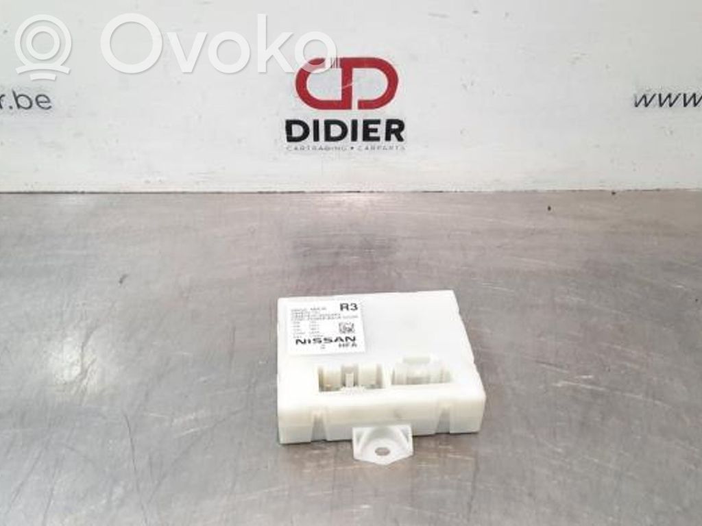 Nissan X-Trail T32 Door central lock control unit/module 