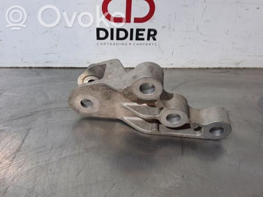 Alte piese compartiment motor   52090351