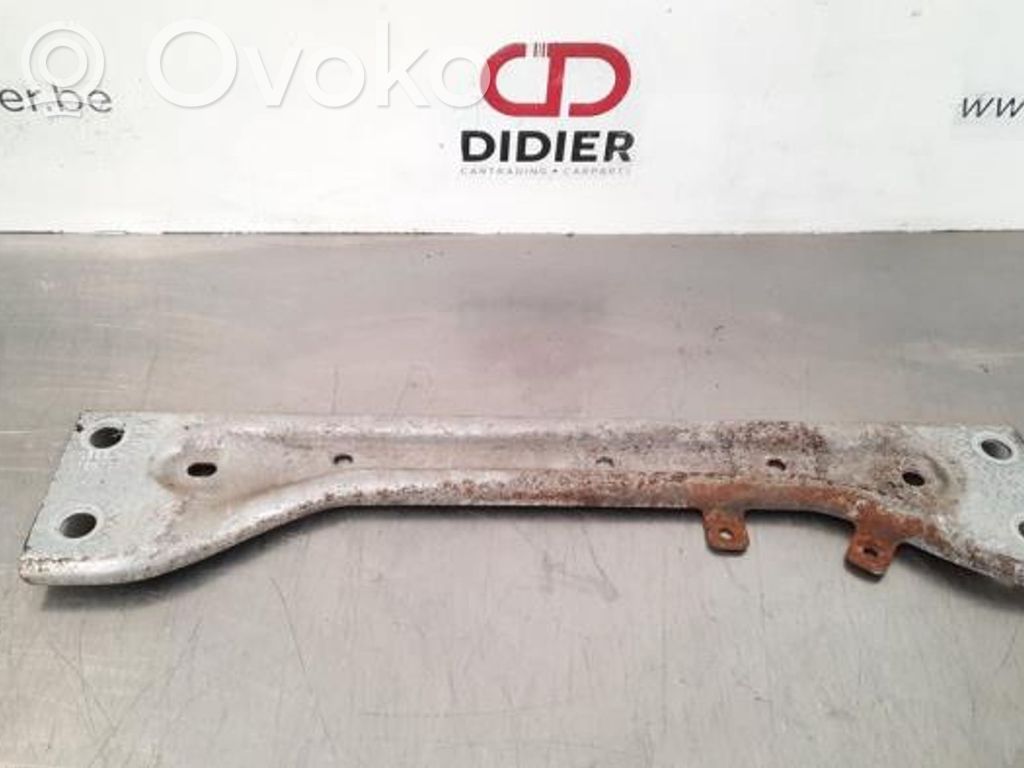 Muu moottoritilan osa   5Q0804421B