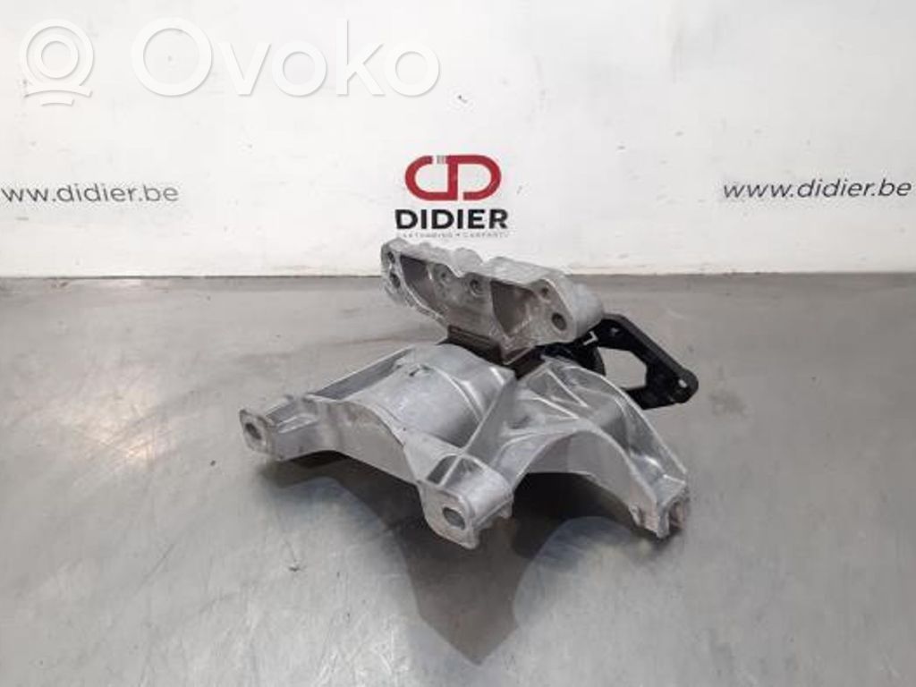 Supporto di montaggio del motore   4A103720