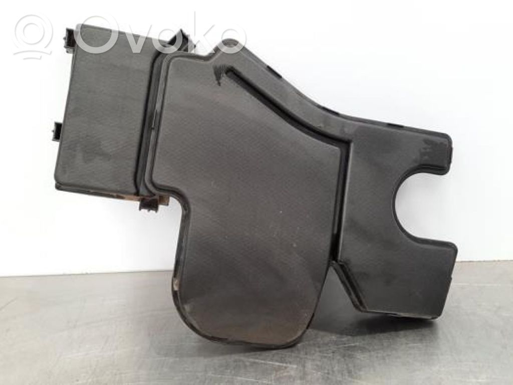Toyota Aygo AB40 Wlot / Kanał powietrza intercoolera 