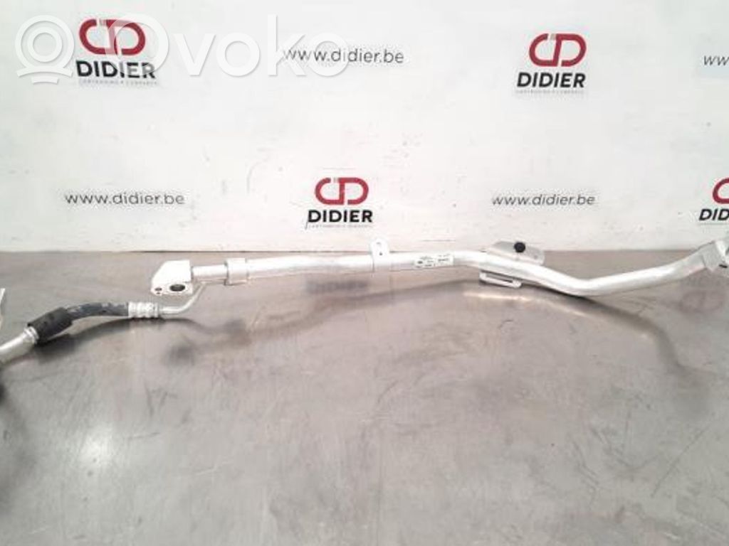 BMW 3 G20 G21 Ilmastointilaitteen putki (A/C)