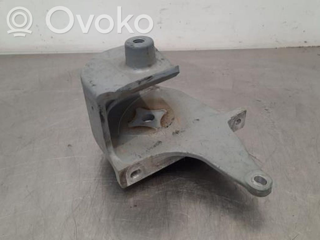 Soporte de montaje del motor