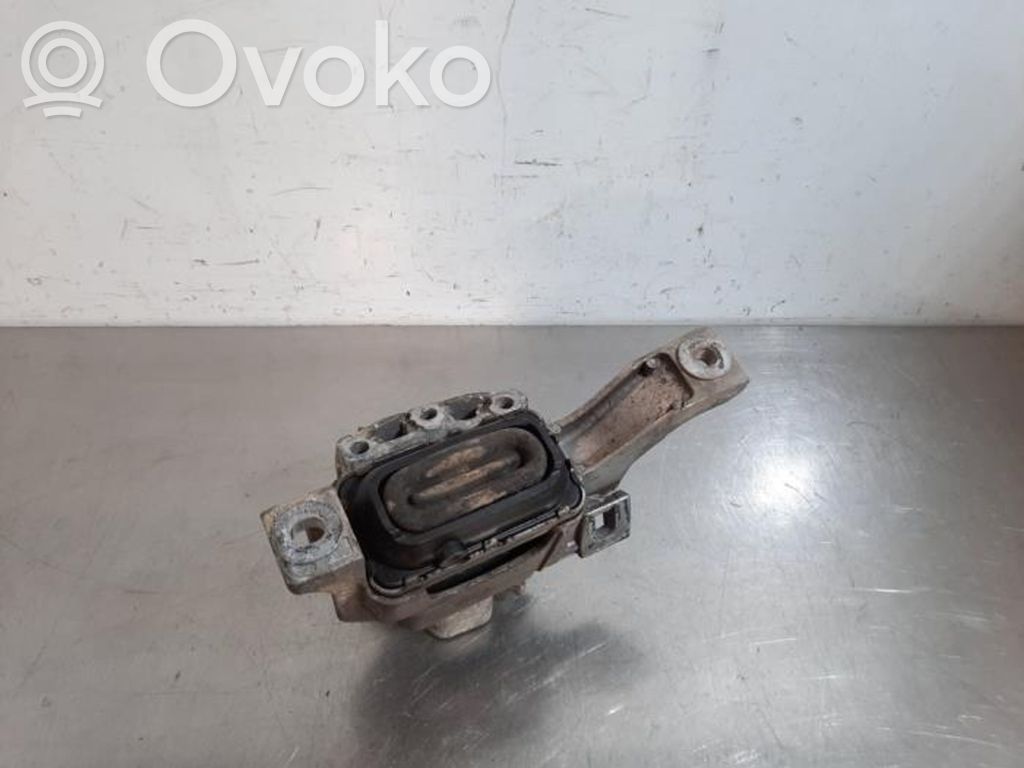 Mini One - Cooper Clubman R55 Engine mount bracket 