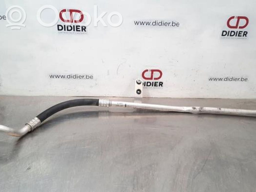 BMW 5 F10 F11 Ilmastointilaitteen putki (A/C) 