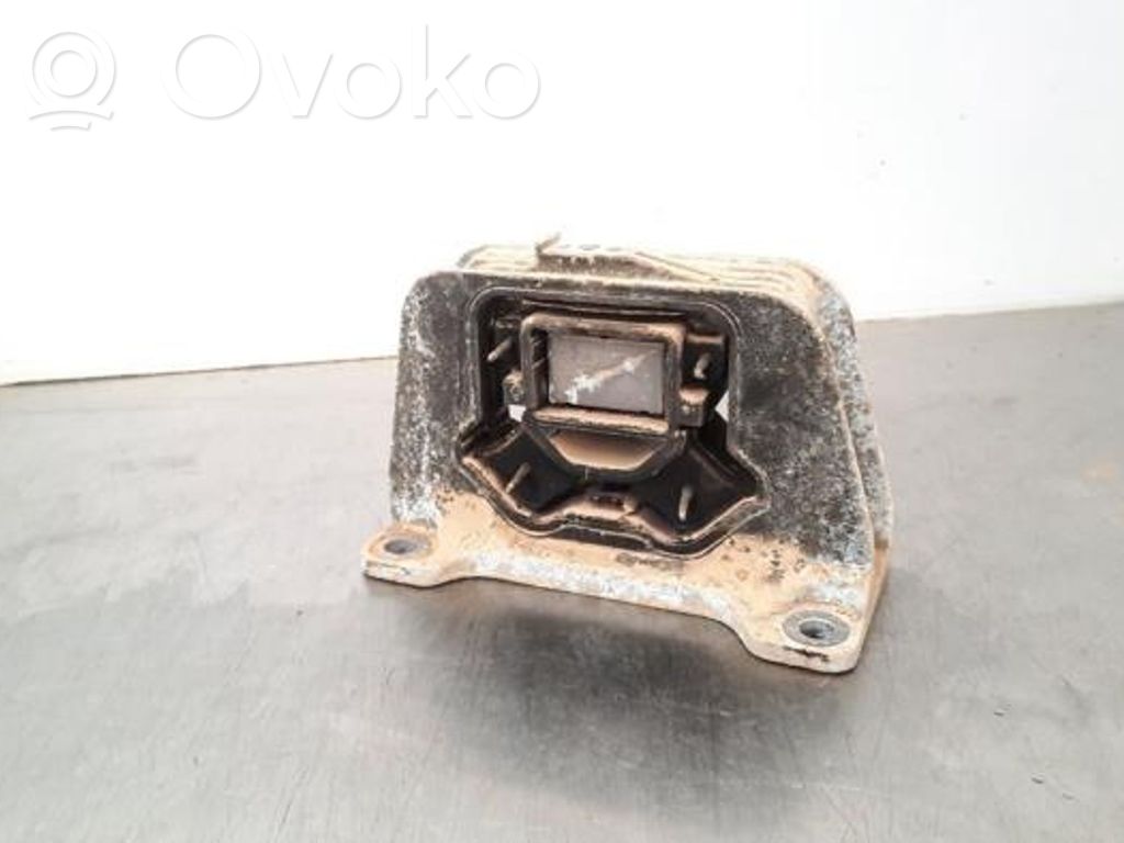 Renault Master III Engine mount bracket 