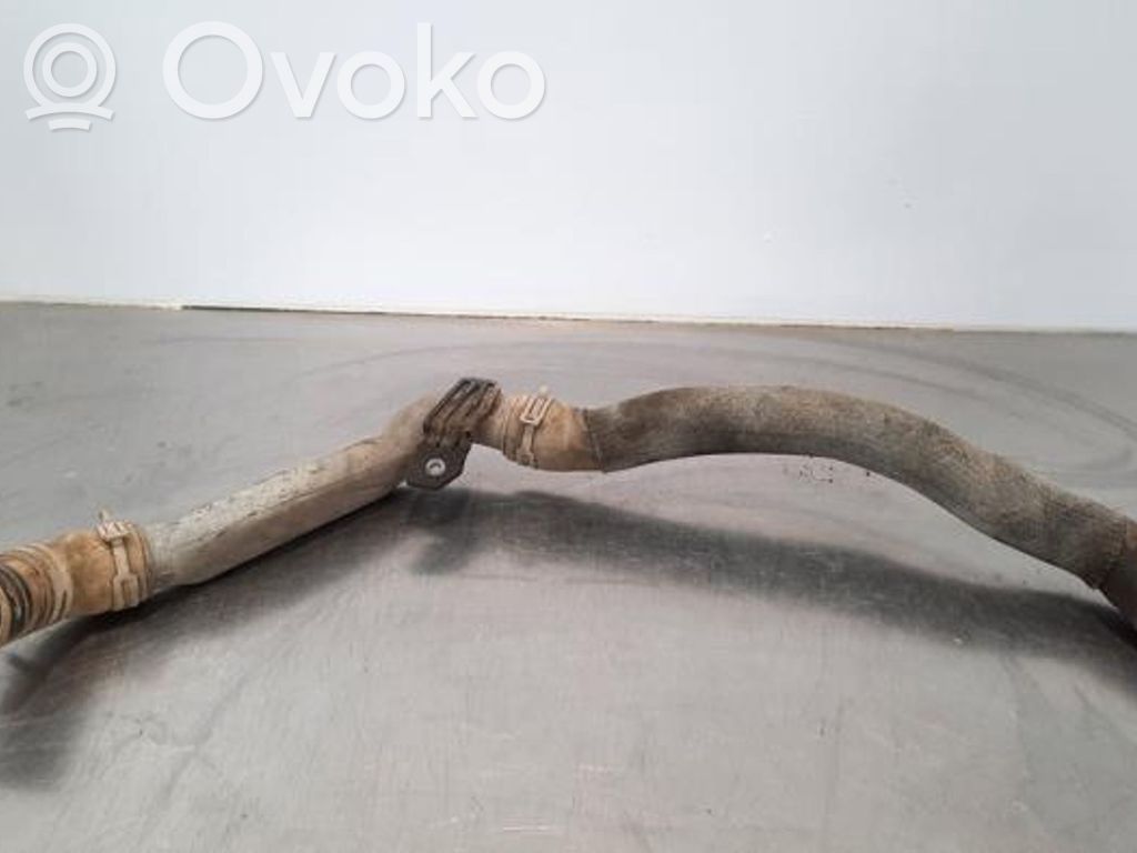 Ford Transit Custom Engine coolant pipe/hose 