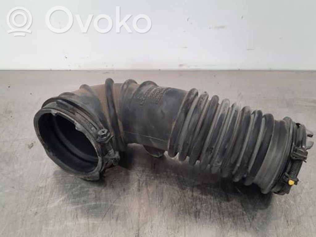 Mazda 6 Air intake hose/pipe 