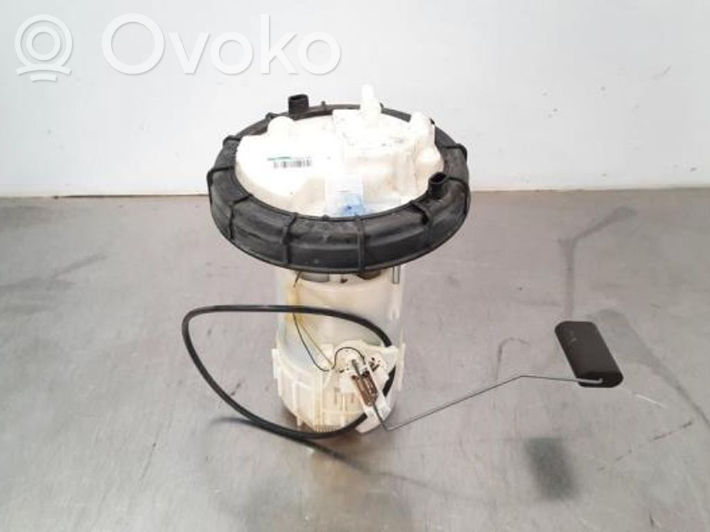 Pompă combustibil în rezervor   9815895380