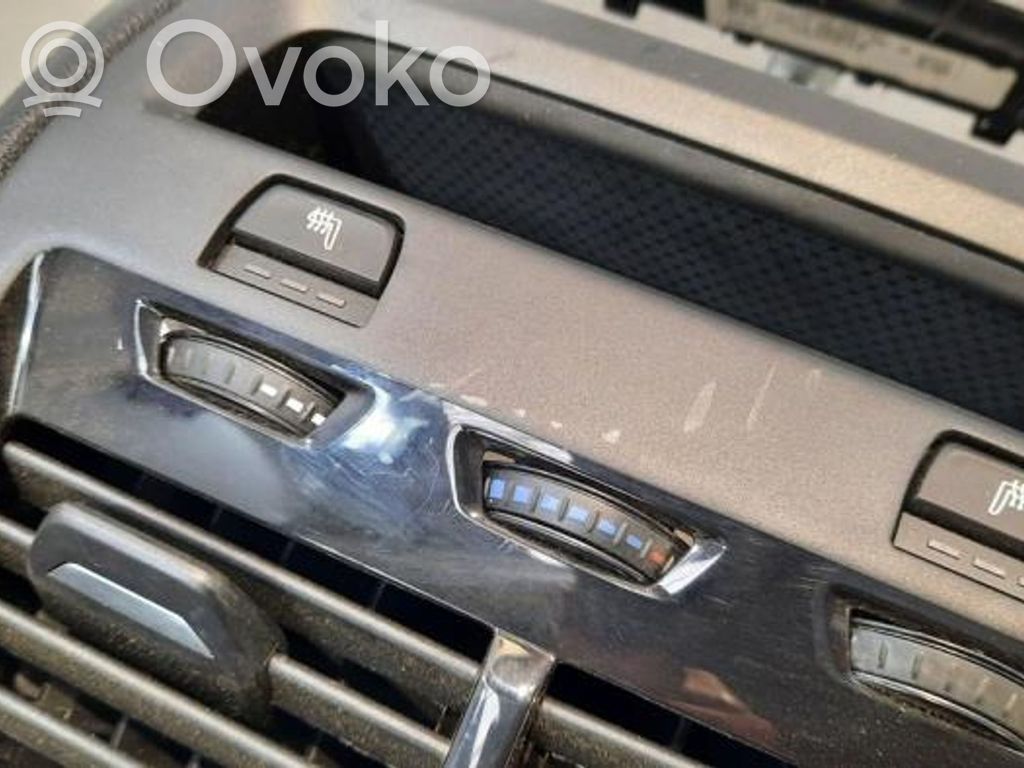 BMW X5 G05 Grilă ventilație centrală 