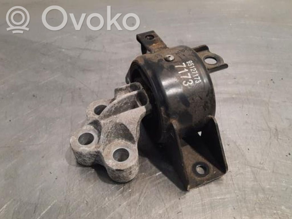 Engine mount bracket   951271737173,951271737173