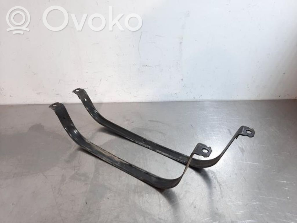 Opel Corsa E Halterung Kraftstofftank 