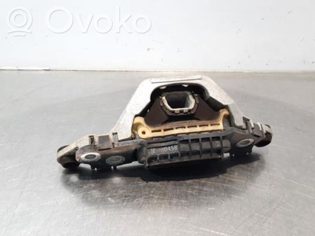 Opel Astra K Engine mount bracket 