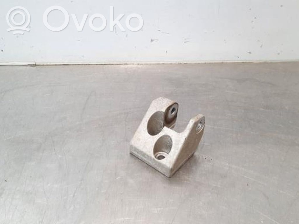 Engine mount bracket   31359644,31359644