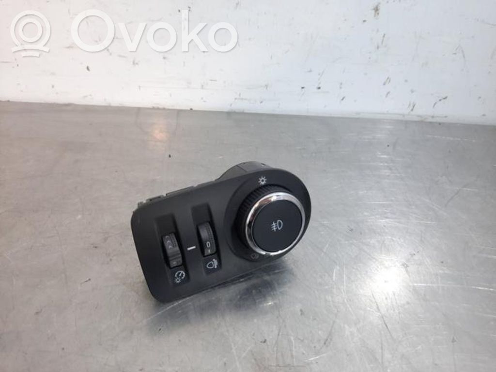 Opel Crossland X Interrupteur d’éclairage 