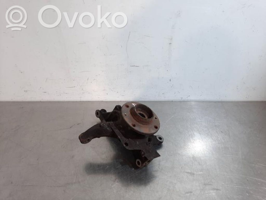 Achsschenkel vorne