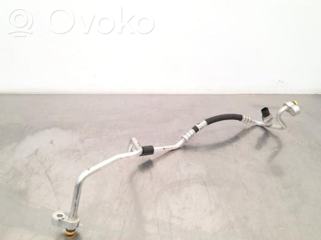 BMW X6 E71 Ilmastointilaitteen putki (A/C) 
