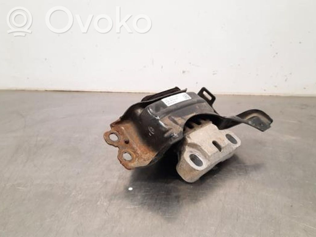 Seat Ibiza V (KJ) Engine mount bracket 