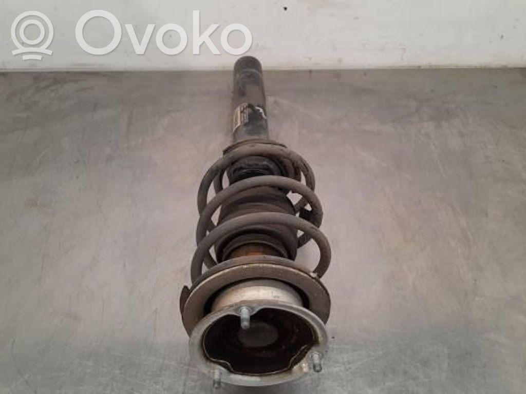 BMW 1 E81 E87 Etuiskunvaimennin 