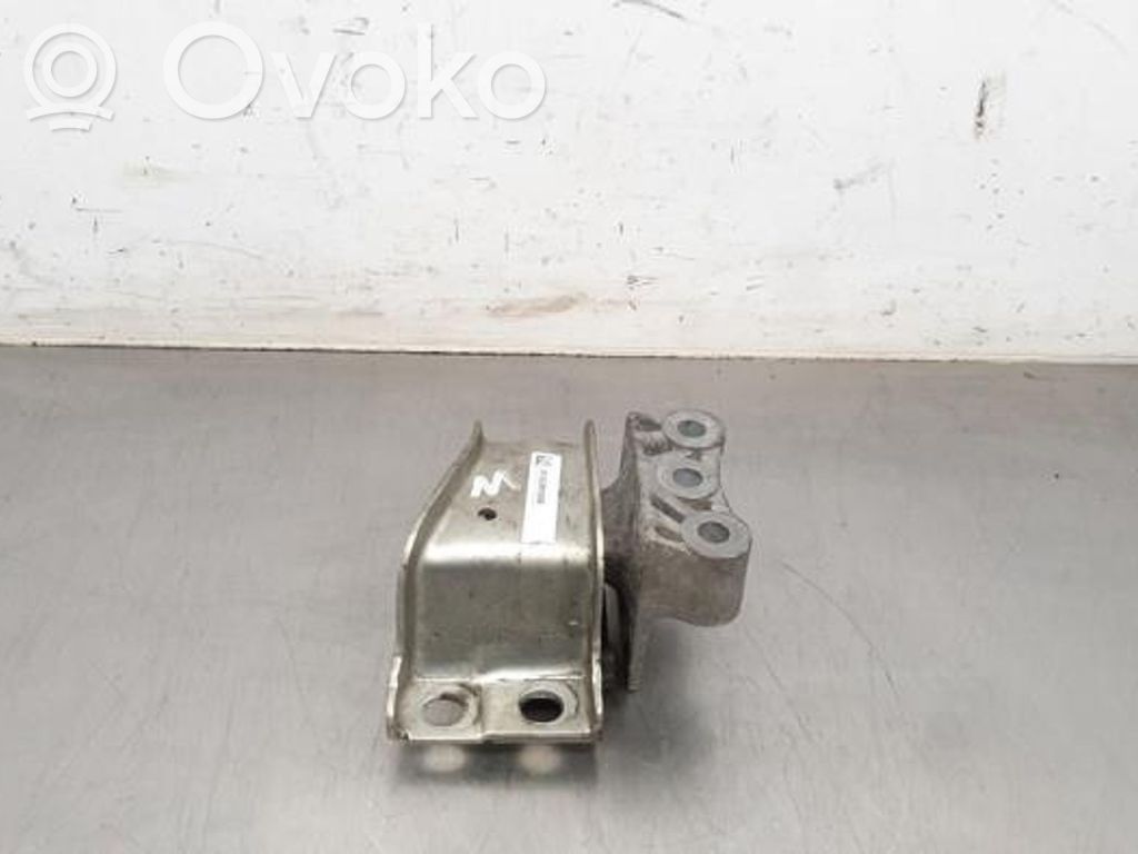 Engine mount bracket   1393895080,1393895080,1613974180,1637131080