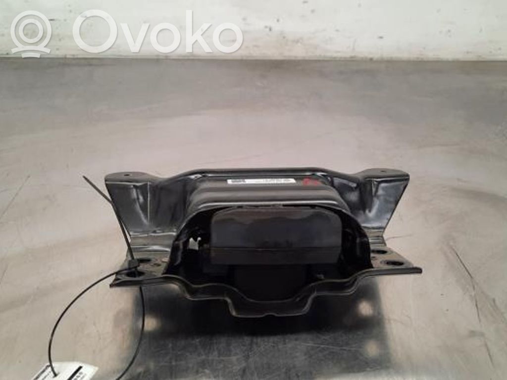 Volkswagen Golf VIII Support de boîte de vitesses 