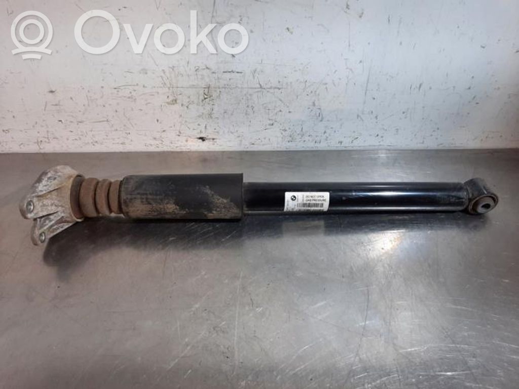 BMW 2 F46 Ammortizzatore posteriore 