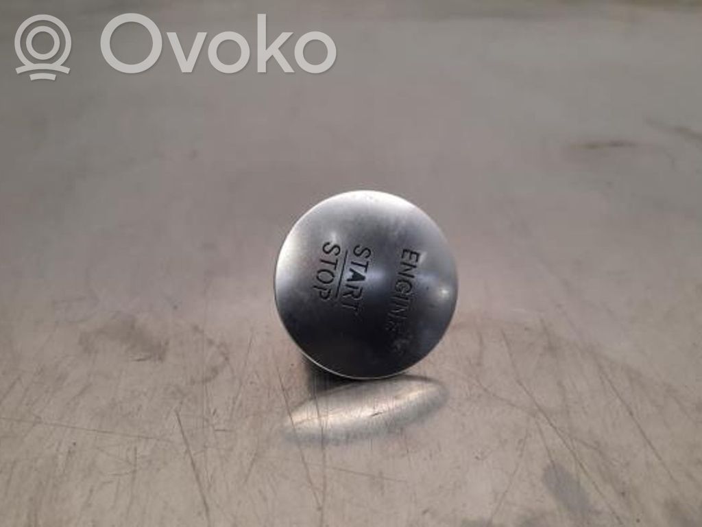 Mercedes-Benz C W205 Buton pornire/oprire motor