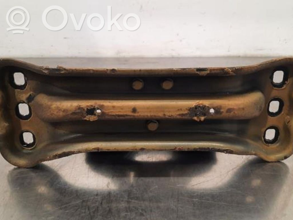 Mercedes-Benz C W205 Supporto di montaggio scatola del cambio