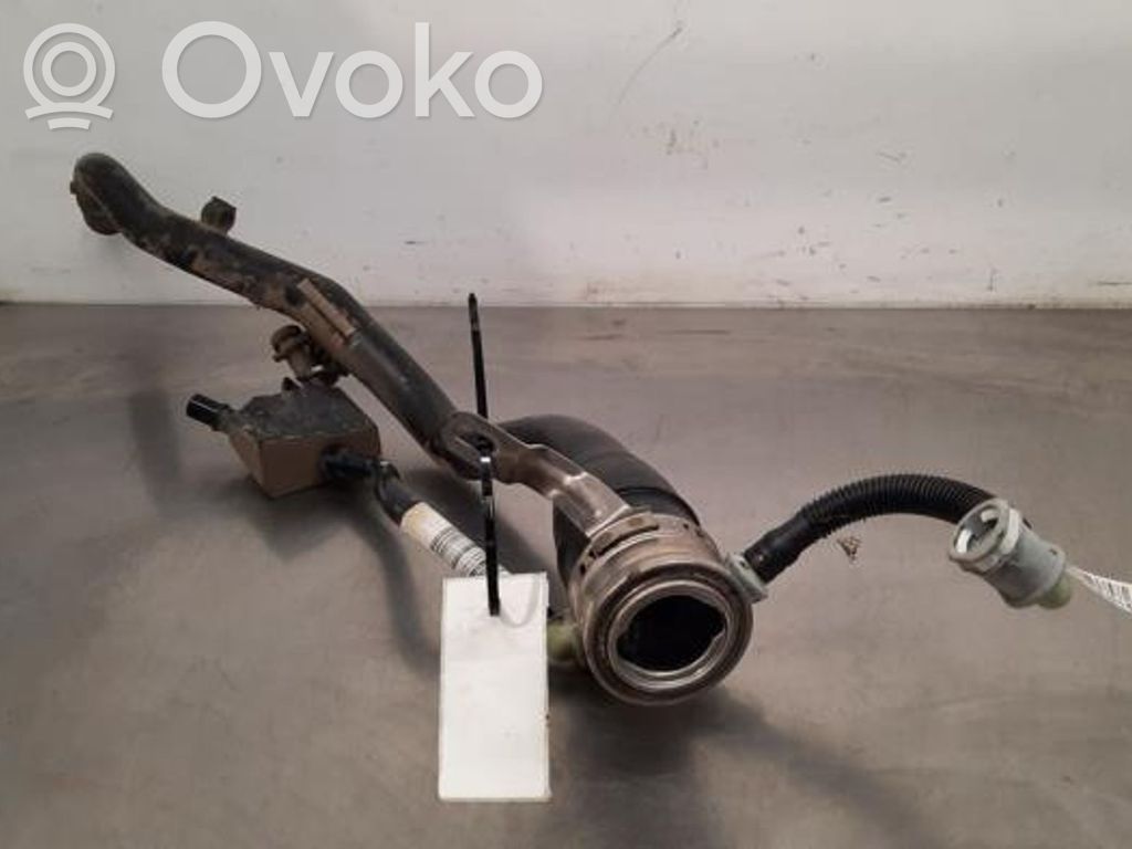 Mini Cooper Countryman F60 Conductă umplere rezervor combustibil 