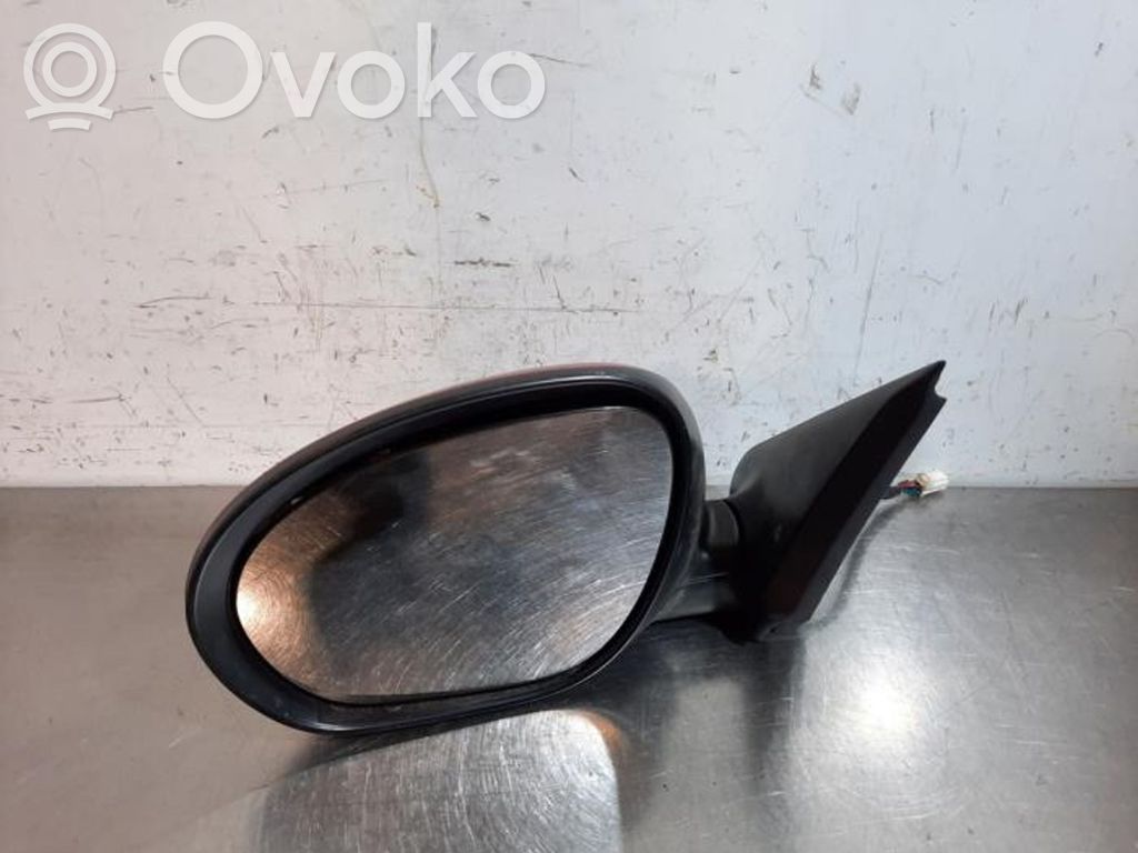 Nissan Juke I F15 Elektryczne lusterko boczne drzwi przednich 