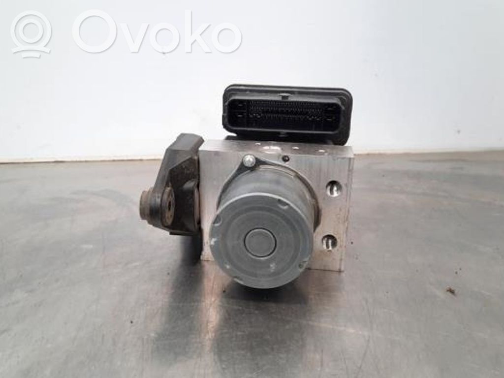 Audi A4 S4 B9 8W ABS Blokas 