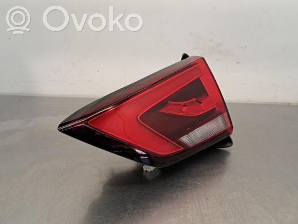 Luz trasera/de freno   10571684,10571684