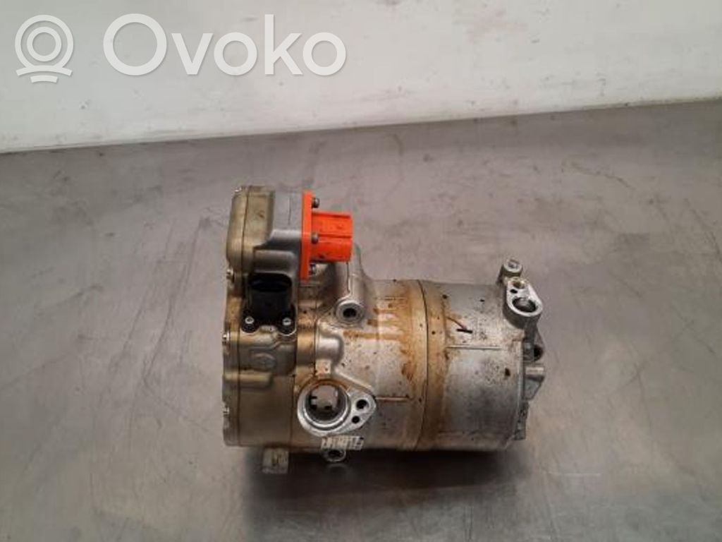 Porsche Panamera (971) Air conditioning (A/C) compressor (pump) 